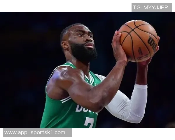 阿德尔曼称赞杰伦布朗天生领袖魅力令人印象深刻 阿德尔曼称赞杰伦布朗天生领袖魅力令人印象深刻